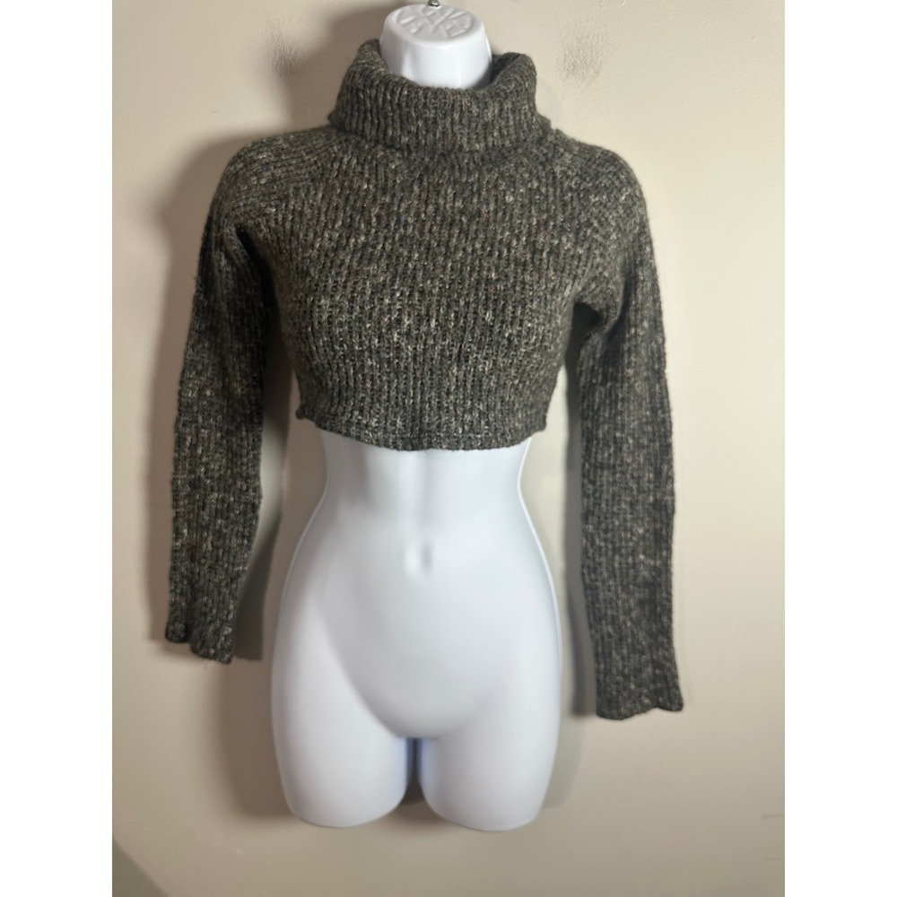 Sparkle & Fade Urban Outfitters Gray Marled Speckled Cropped Turtleneck Size XS